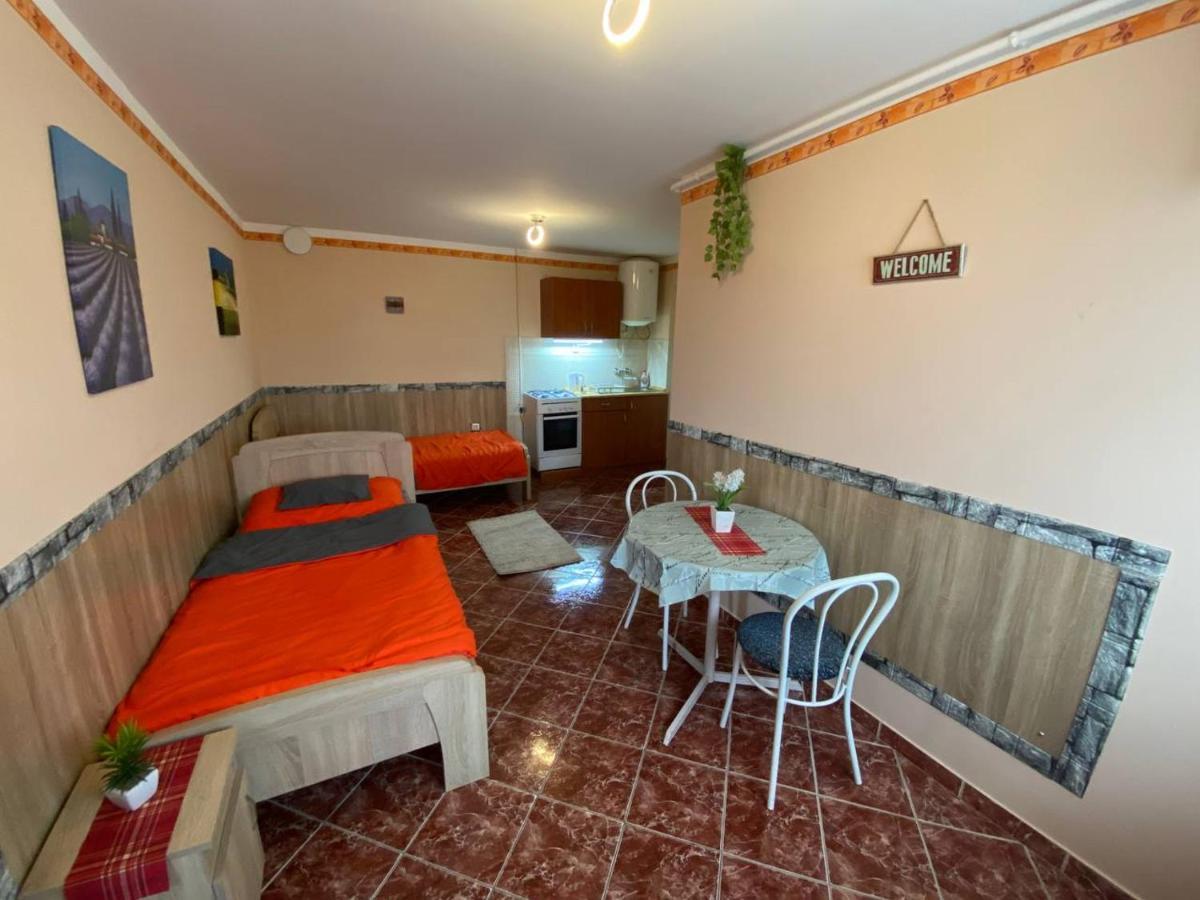 Hajnal Apartman Hajdúszoboszló Exteriér fotografie