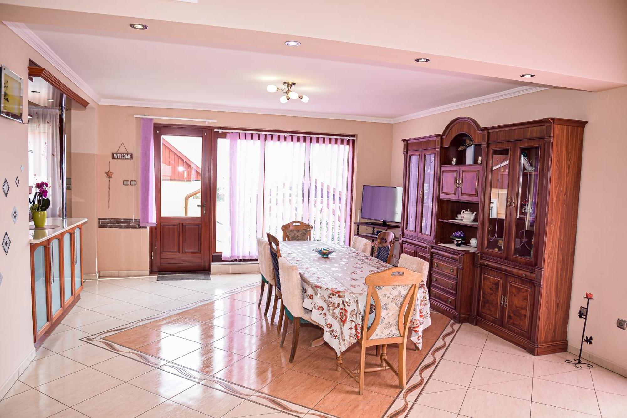 Hajnal Apartman Hajdúszoboszló Exteriér fotografie